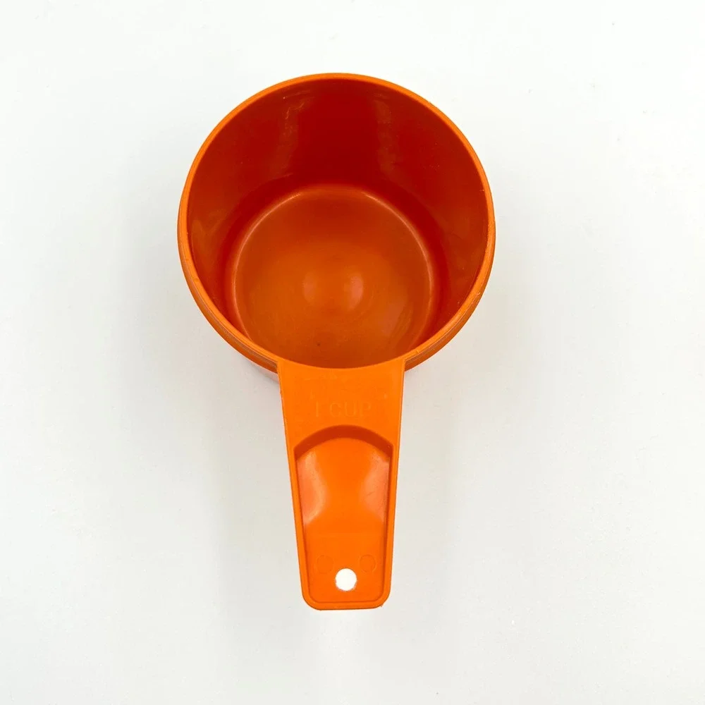 Tupperware Vintage Measuring Cups Set 2pc 1 Cup 2/3 Cup Orange MCM Made in USA